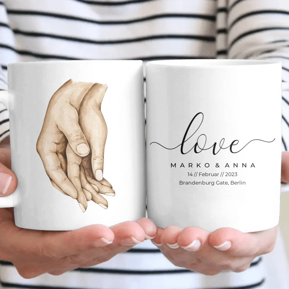 Personalisiertes Pärchen-Poster ,,Liebende Hände" - Tassen